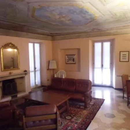 Casa Dei Poeti Appartamento Meina